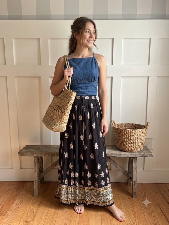 Carroll Reed Dresses & Skirts - Vintage Black Floral Maxi Skirt with Printed Hem Medium